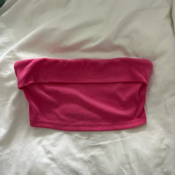 BUNDLE: Going out tops - Picture 3 of 7